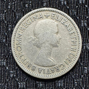2 Shillings - Elizabeth II 1st portrait; with 'BRITT:OMN' Coin 1953 KM# 892